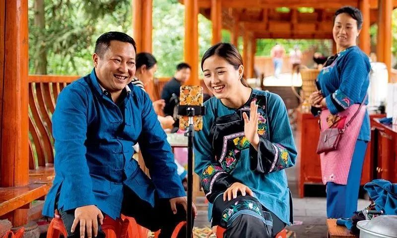 人民日?qǐng)?bào)：青年返鄉(xiāng)創(chuàng)業(yè)，助力鄉(xiāng)村振興